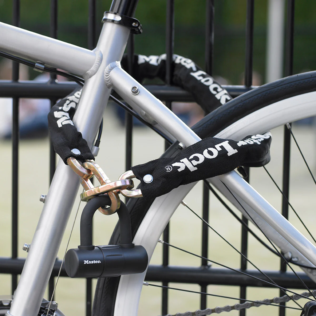 Hardened Steel Bike Lock Chain with Mini U–Lock, 3 ft x 10 mm - Image 5