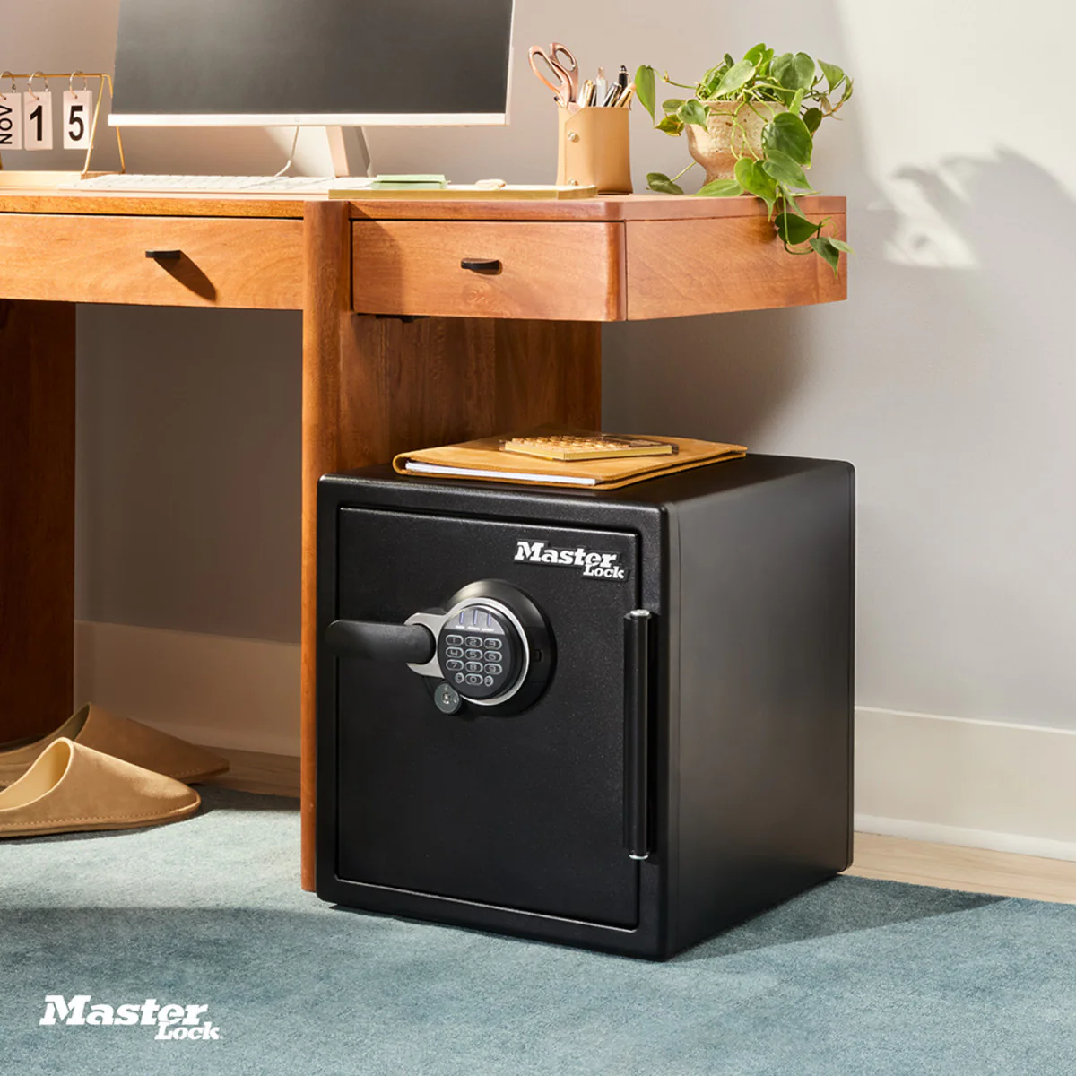 Master Lock Black Premium 2-Hour Fireproof Safe with Digital Keypad, 1.2 cu-ft - Image 7