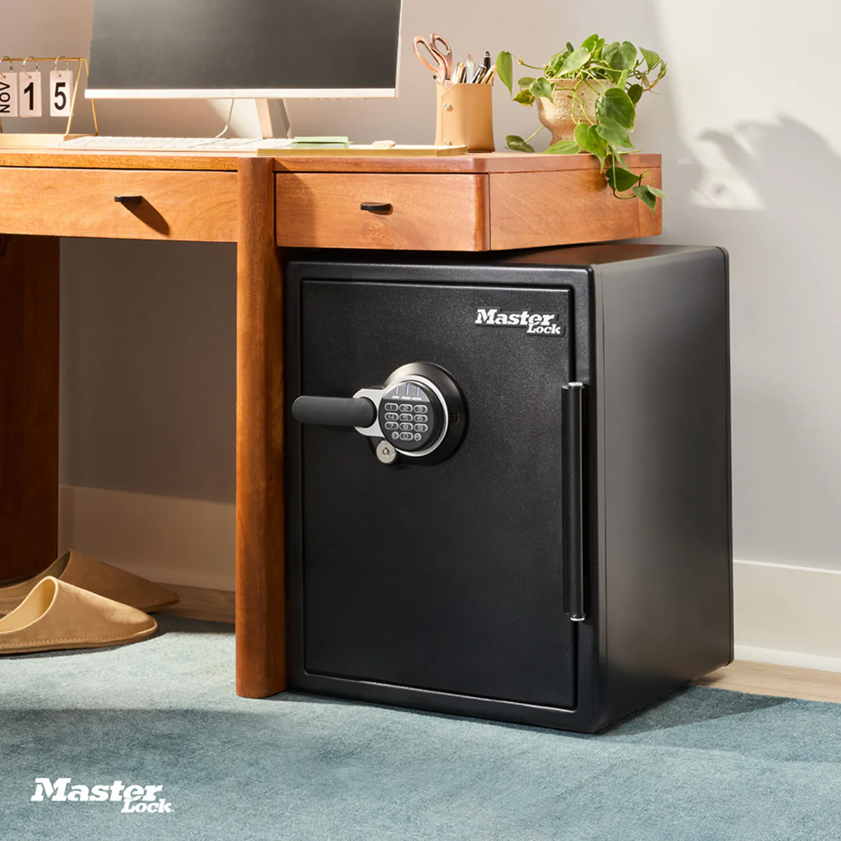 Master Lock Black Premium 2-Hour Fireproof Safe with Digital Keypad, 2.0 cu-ft - Image 7